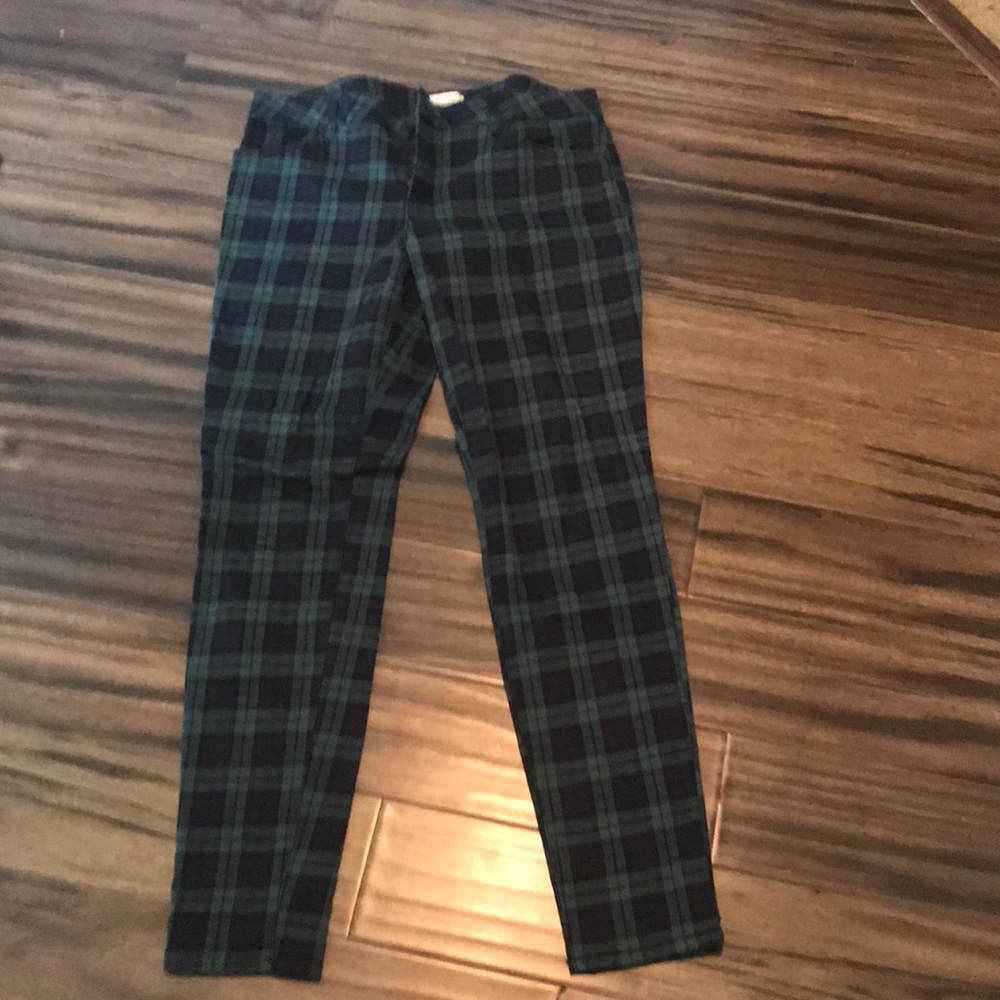 Forever 21 Plaid skinny pant